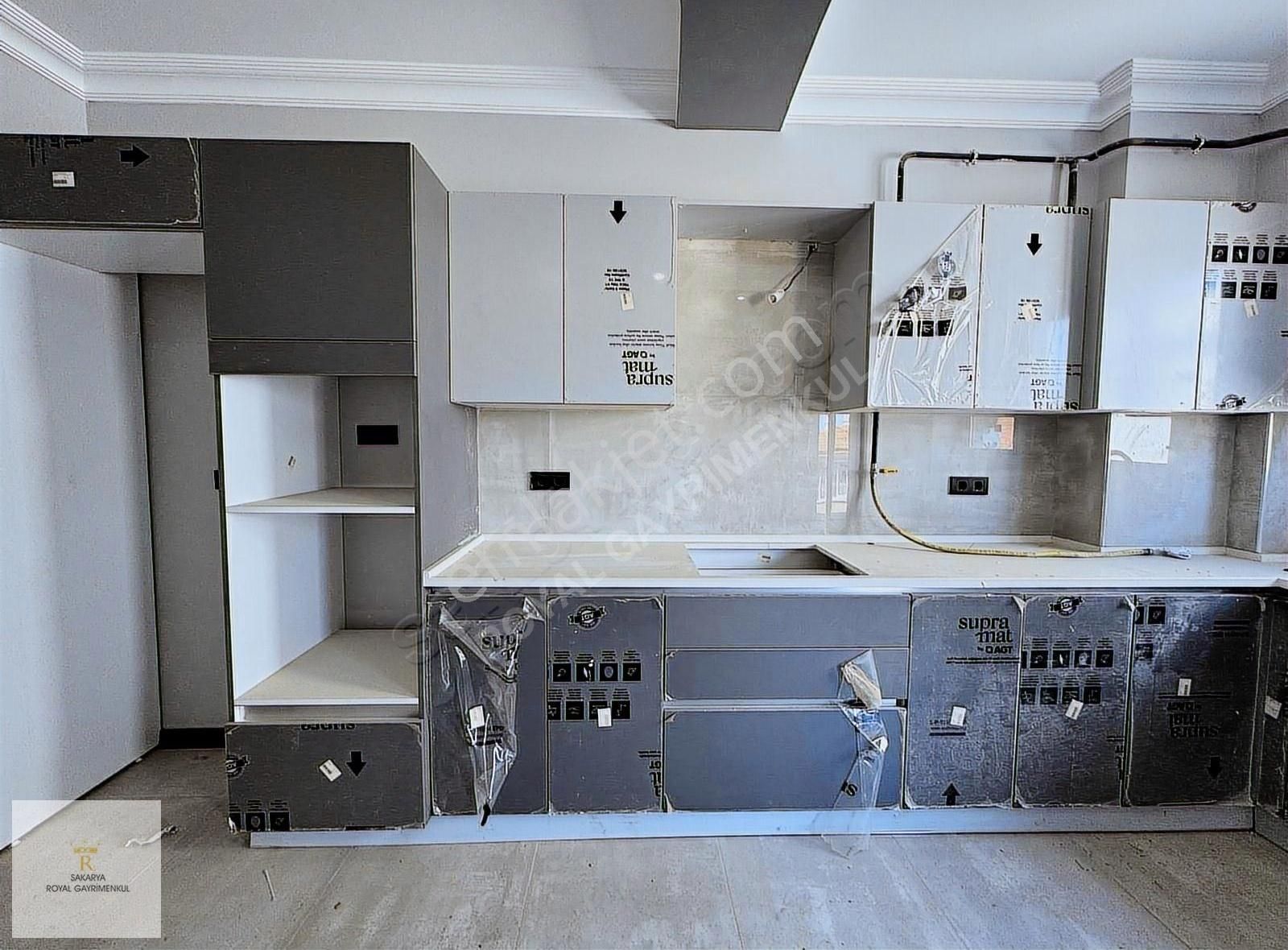 Erenler'de Asansörlü Özel Teraslı Ve Bahçeli Lüks 3+1 Daireler - Görsel 7