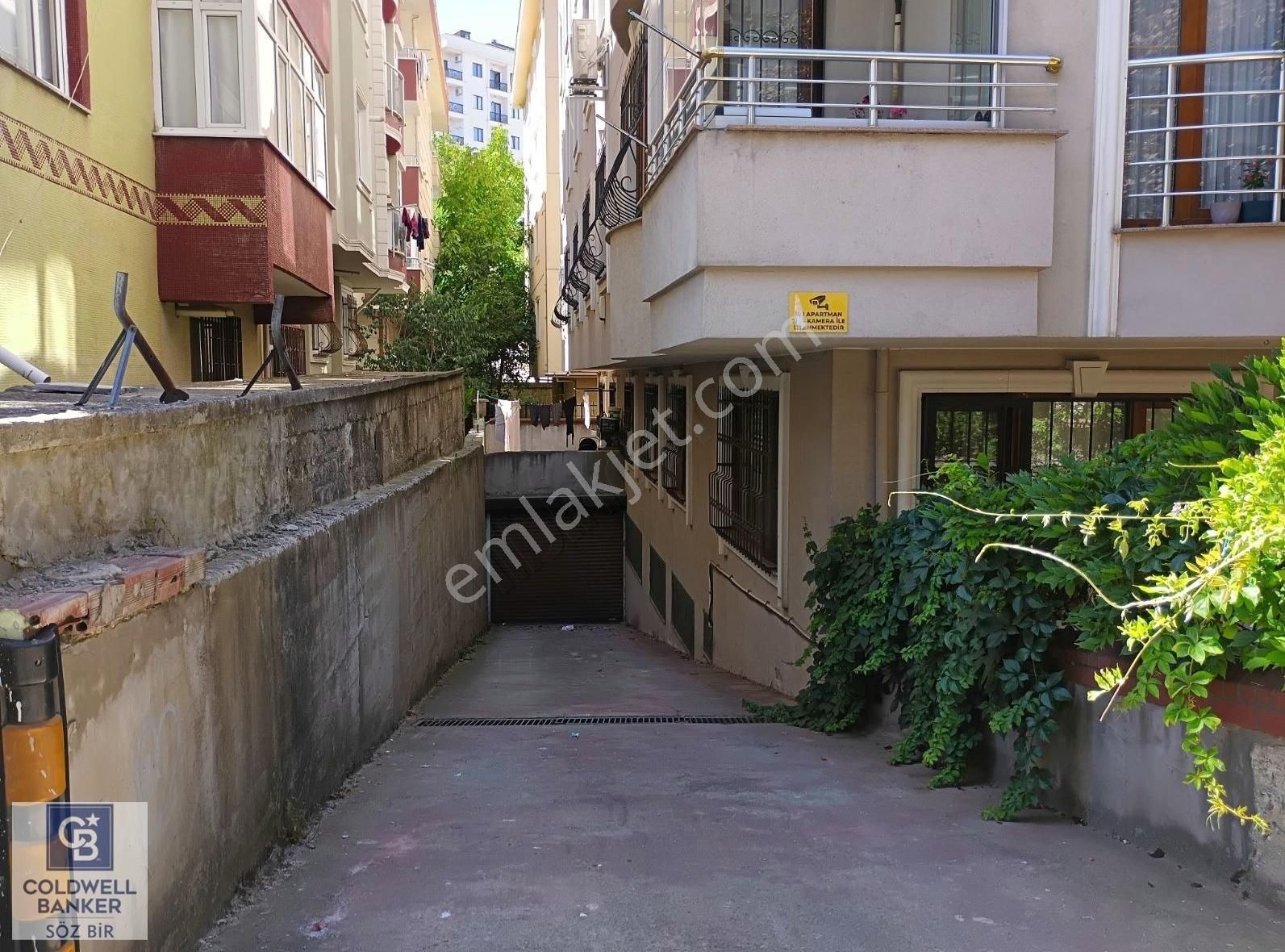 Esenevler'de Finans Merkezine Yakın Geniş Satılık Dubleks - Görsel 6