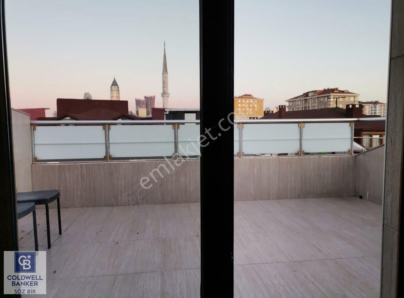 Esenevler'de Finans Merkezine Yakın Geniş Satılık Dubleks - Görsel 19