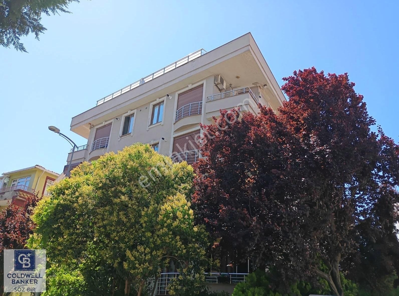 Esenevler'de Finans Merkezine Yakın Geniş Satılık Dubleks - Görsel 15