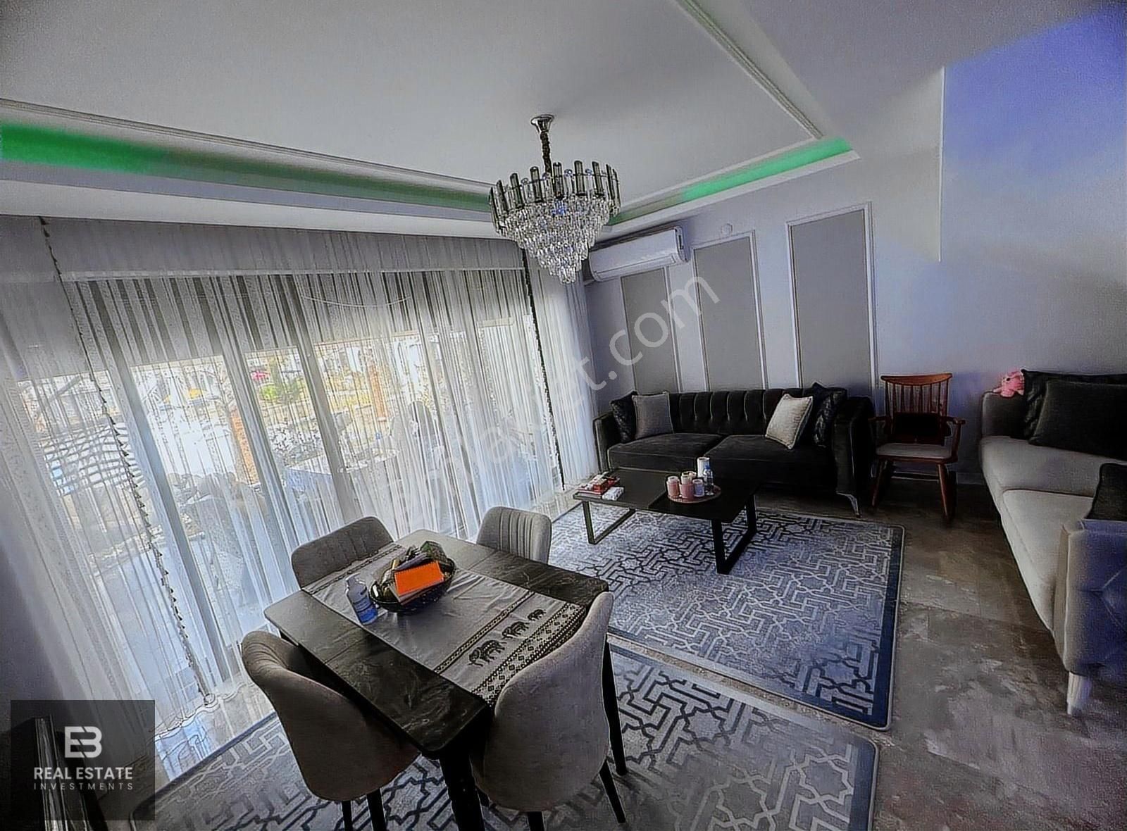 Sakarya Kocaali'de 3+1 Havuzlu Site Lüks Eşyalı Satılık Villa