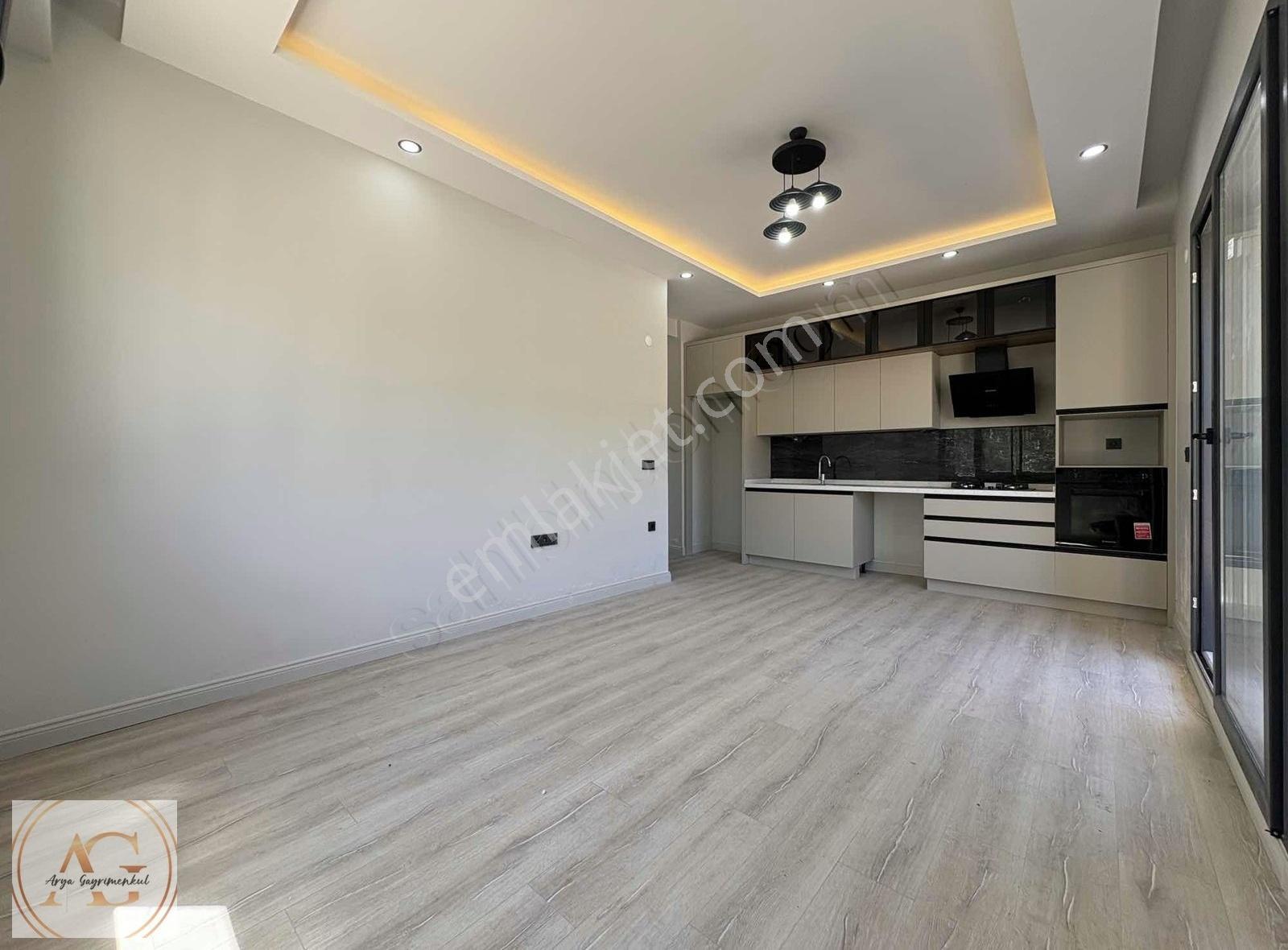 Arya'dan Güre'de Şık Tasarımlı Bahçe Kullanımlı 2+1 Lüks Daire - Görsel 23