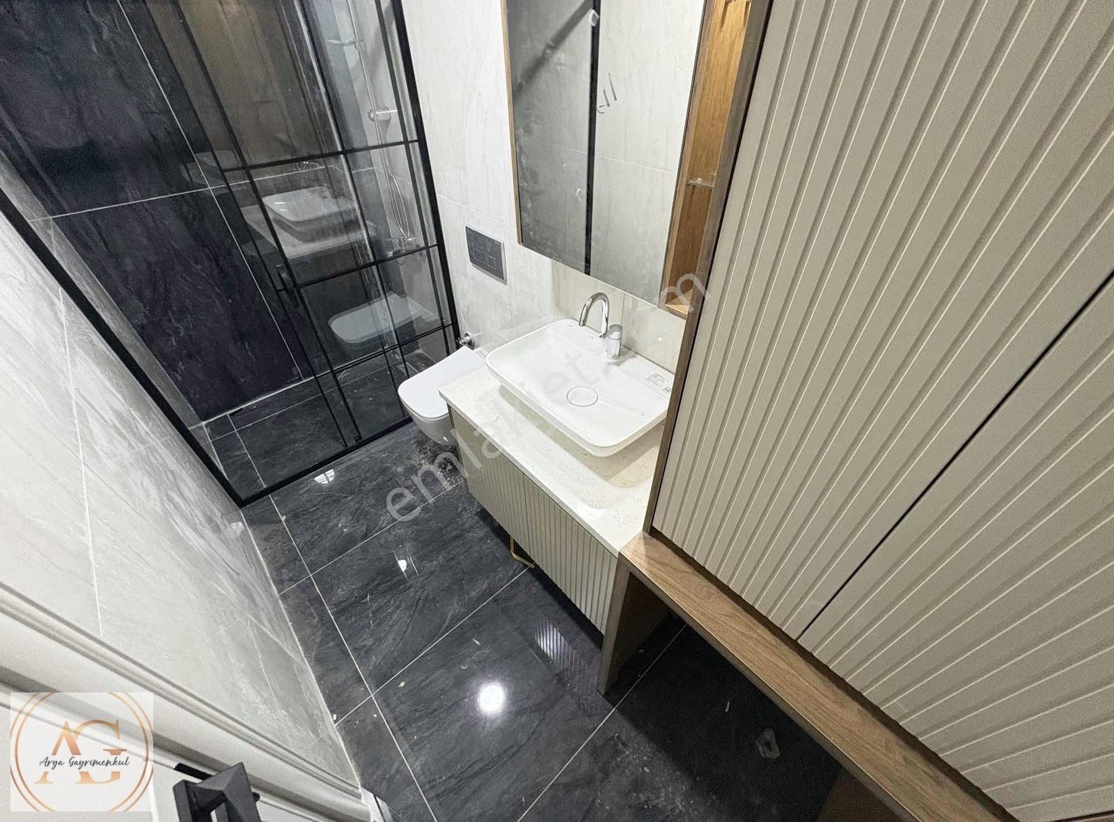 Arya'dan Güre'de Şık Tasarımlı Bahçe Kullanımlı 2+1 Lüks Daire - Görsel 29