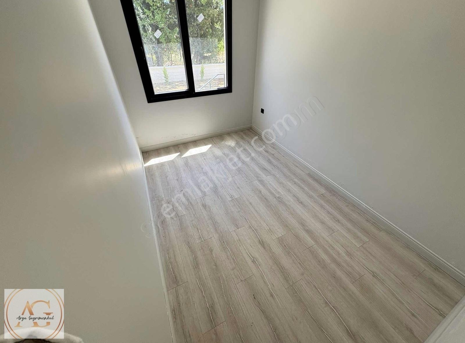Arya'dan Güre'de Şık Tasarımlı Bahçe Kullanımlı 2+1 Lüks Daire - Görsel 10