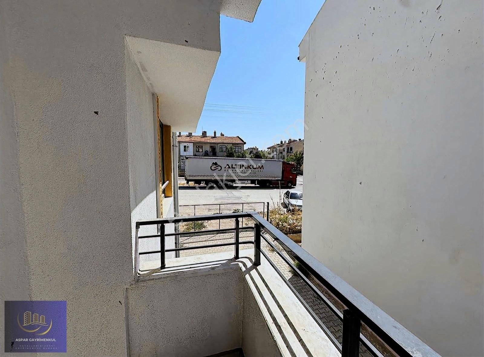 Sancakta Satılık 3 Cepheli Arakat Sıfır 2+1 Daire - Görsel 19