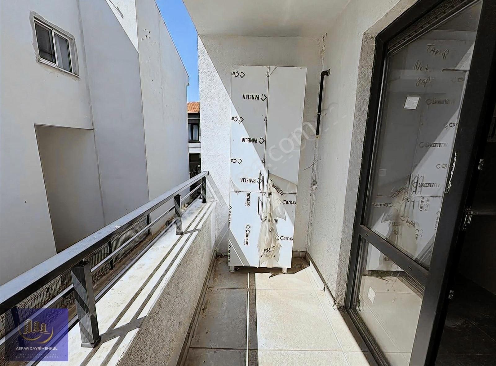 Sancakta Satılık 3 Cepheli Arakat Sıfır 2+1 Daire - Görsel 4