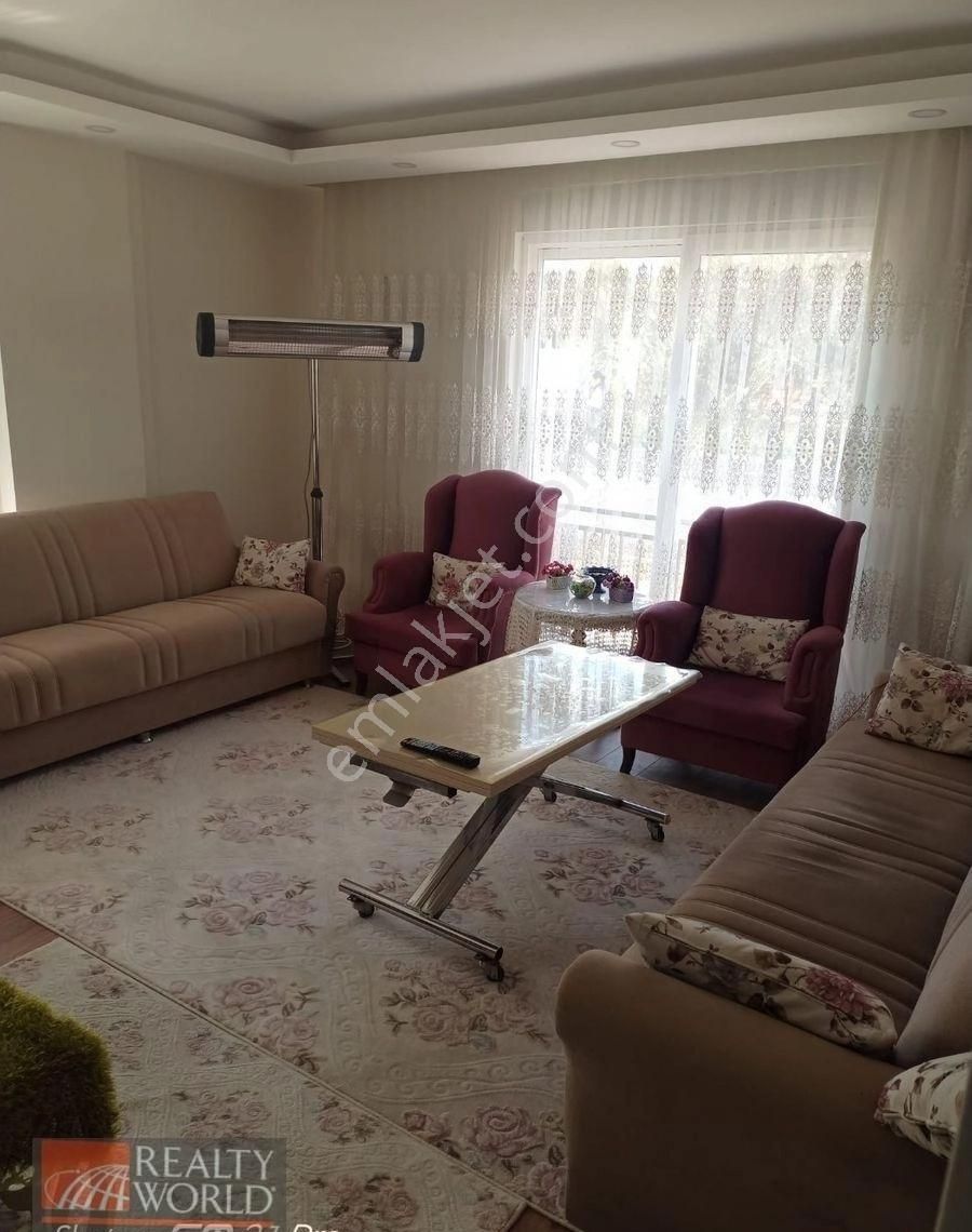Ayanoğlu Mahallesi'nde, Tramvay Durağına Yürüyüş Mesafesinde 2+1 Yüksek Giriş Dairemiz Satılıktır