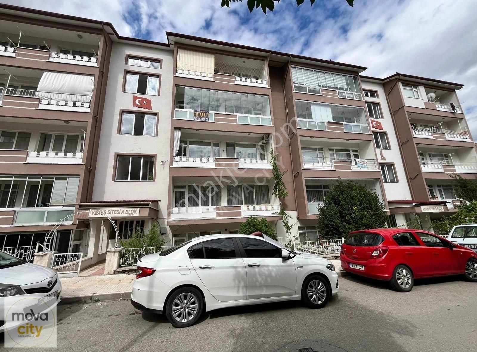 Bahabey Cad.eski Diş Hast.arkası 2+1 Kiralık Daire