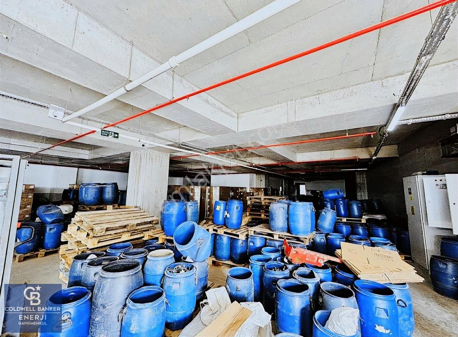 Hadımköy Kiralık 1300 M2 Fabrika Katı & Depo İmalata Uygun - Görsel 10