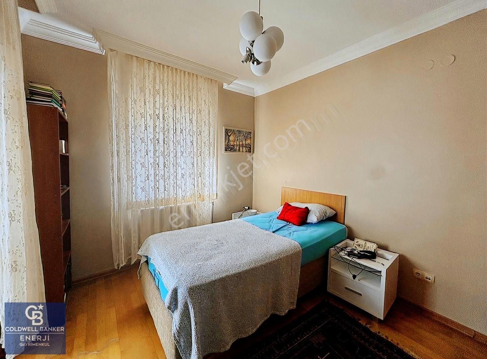 Bahçeşehir 2. Kısım Satılık 3+1 Daire Yeşillikler İçinde 185 M2 - Görsel 6