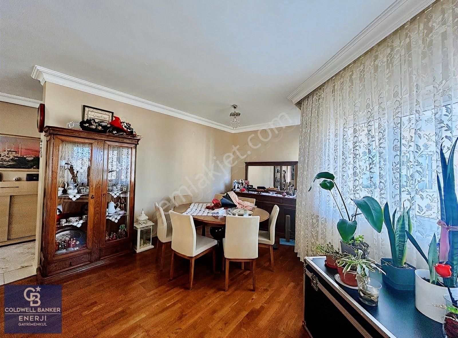 Bahçeşehir 2. Kısım Satılık 3+1 Daire Yeşillikler İçinde 185 M2 - Görsel 25