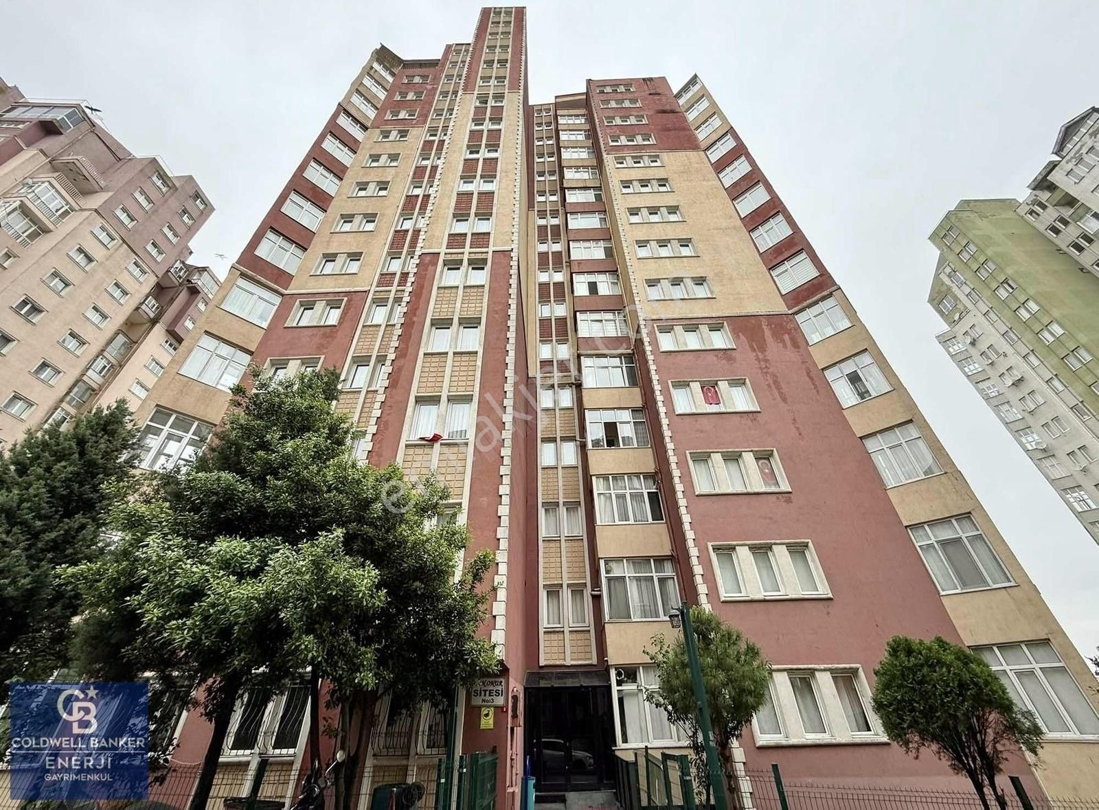 Bahçeşehir Boğazköy Can Onur Sitesi Satılık 2+1 Daire 125m2 - Görsel 3