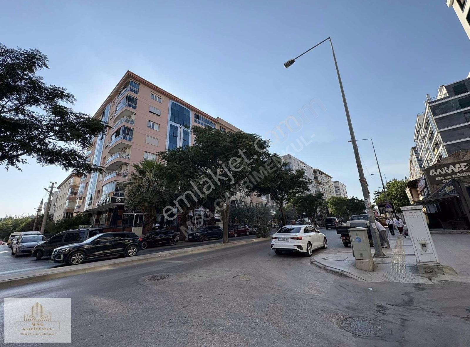 Msg'den Cadde Üzerinde Lüks 3+1-155 M2 Asansörlü Otoparklı Daire