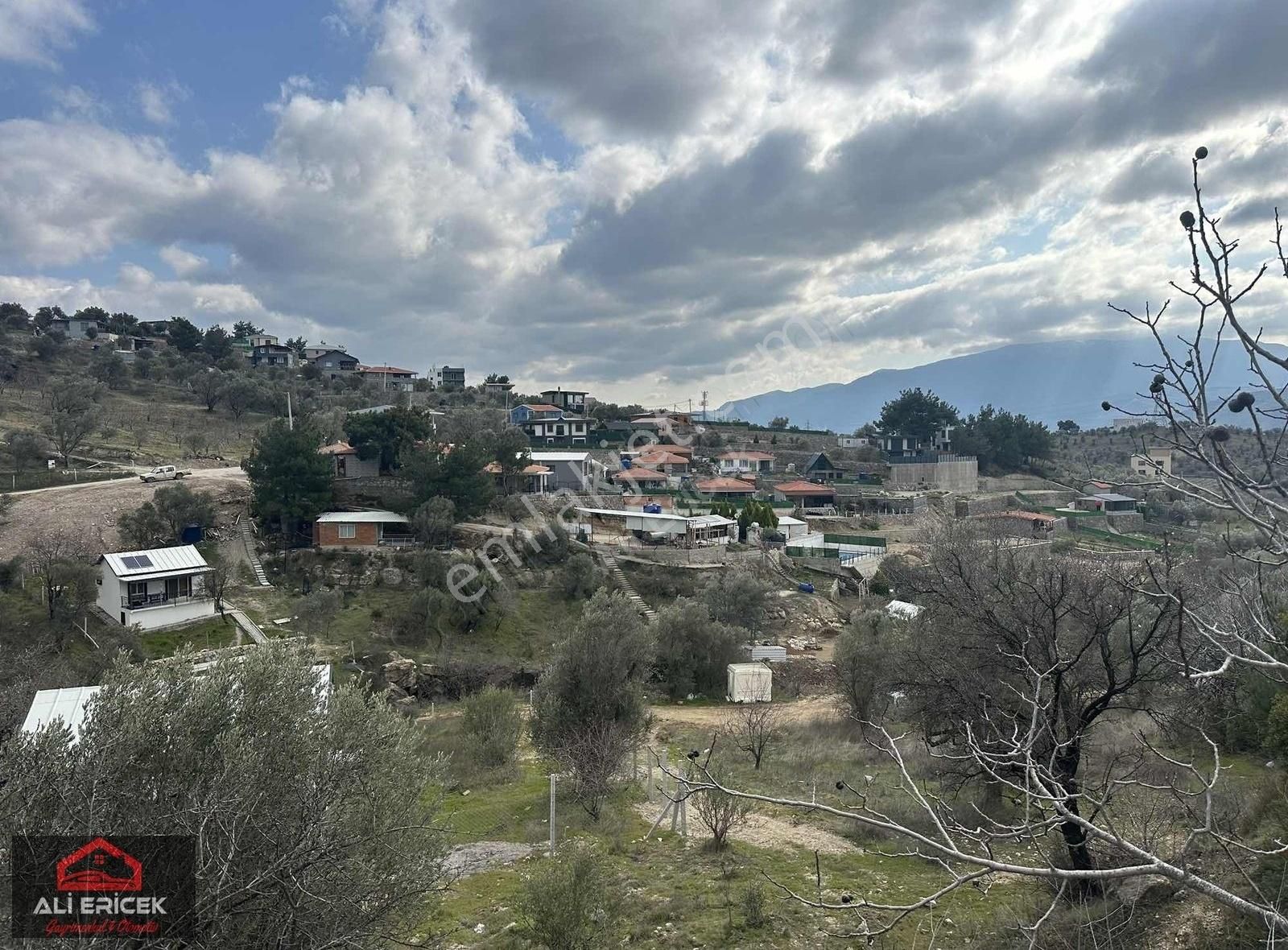 Bornova Yaka Da Taş Duvarı Çevrili Kupon Arsa - Görsel 5