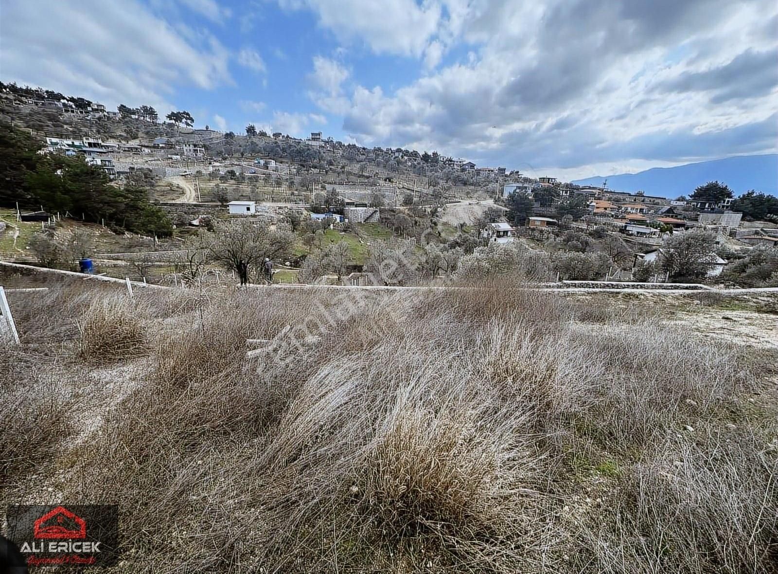 Bornova Yaka Da Taş Duvarı Çevrili Kupon Arsa - Görsel 21