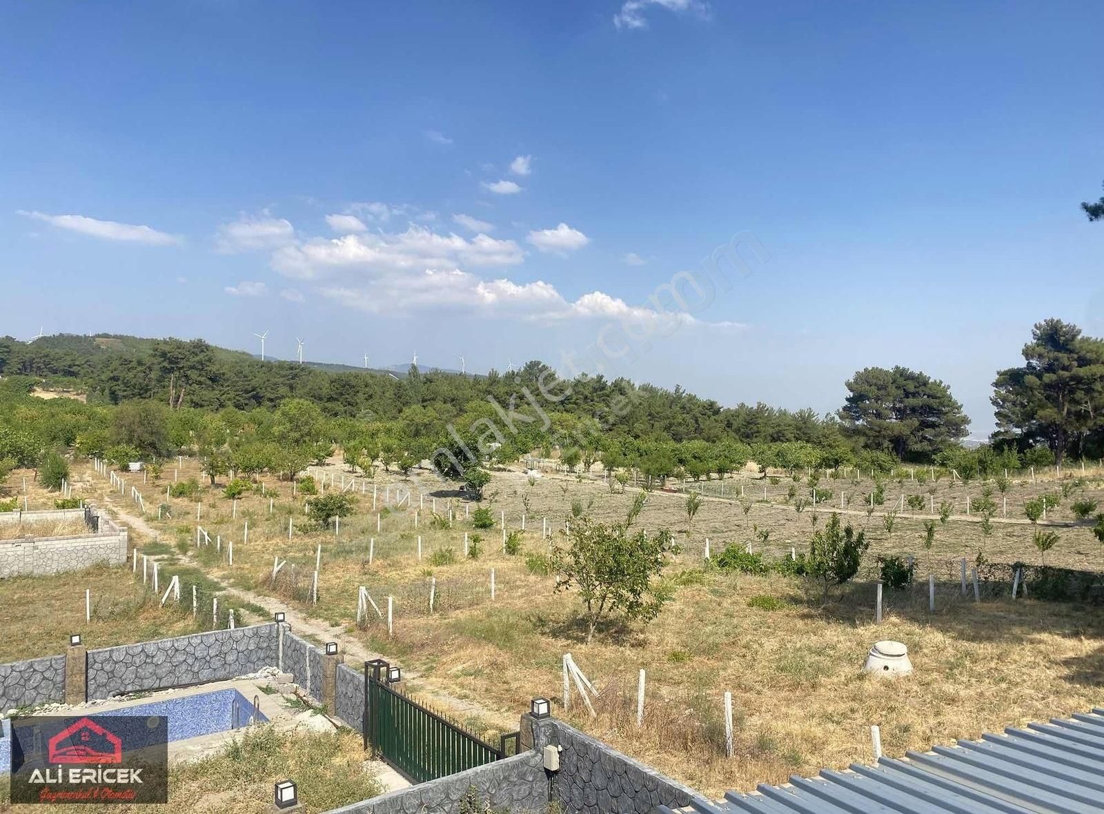 Favori Mevkide Kolay Ulaşıma Sahip Nezih Komşuları Olan Bahçe - Görsel 3