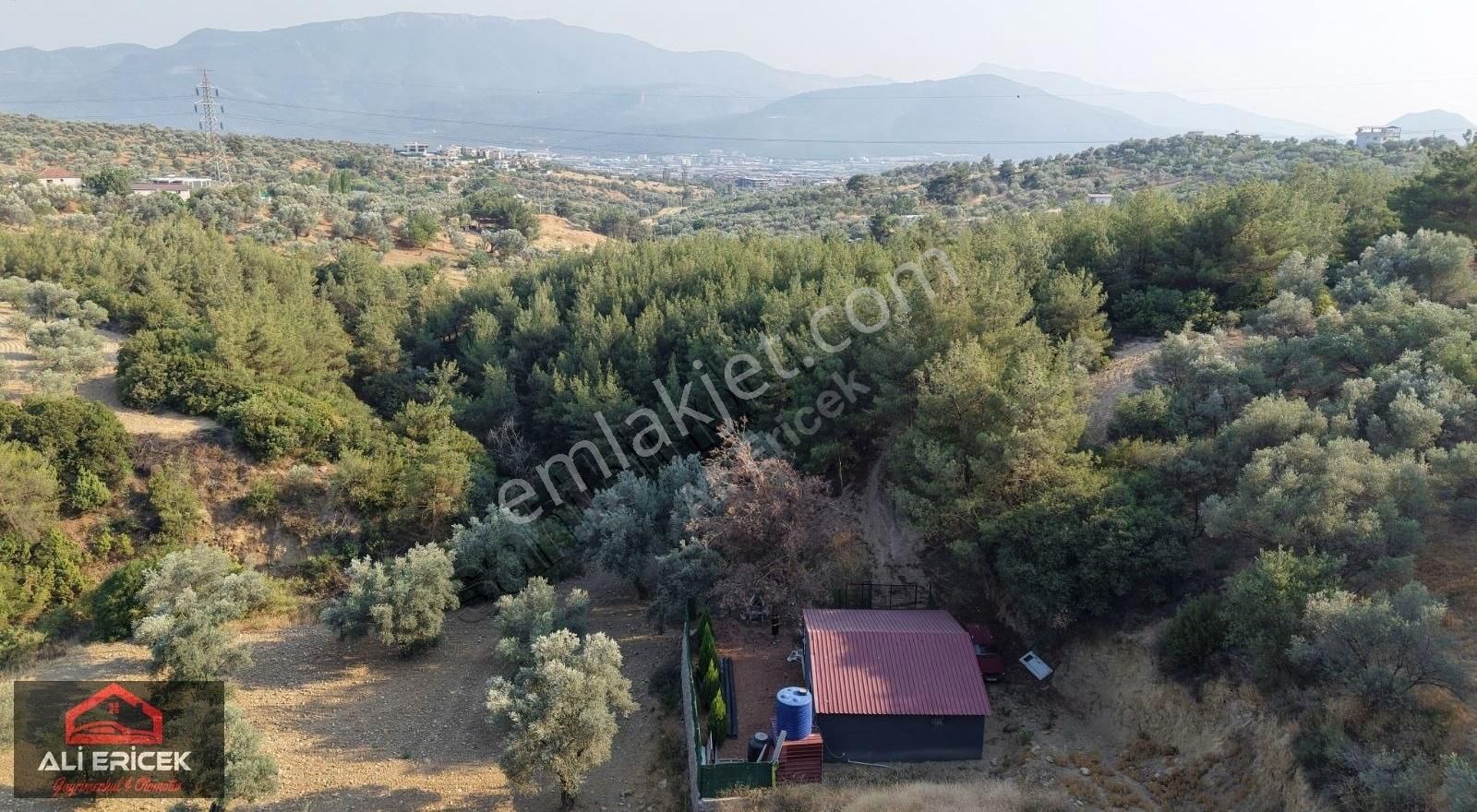 Kemalpaşa Ulucakta Merkeze Yakın Lokasyonda Müstakil Evli Bahçe - Görsel 3