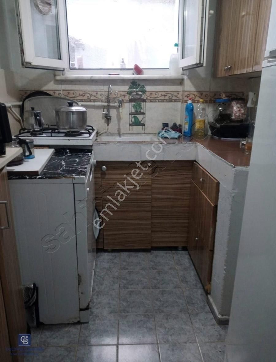 Üsküdar Zeynep Kamil' De Merkeze Yakın 2+1 60 M2 Zemin Kat Daire - Görsel 5