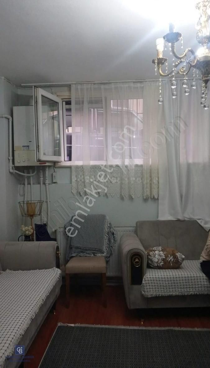 Üsküdar Zeynep Kamil' De Merkeze Yakın 2+1 60 M2 Zemin Kat Daire - Görsel 7