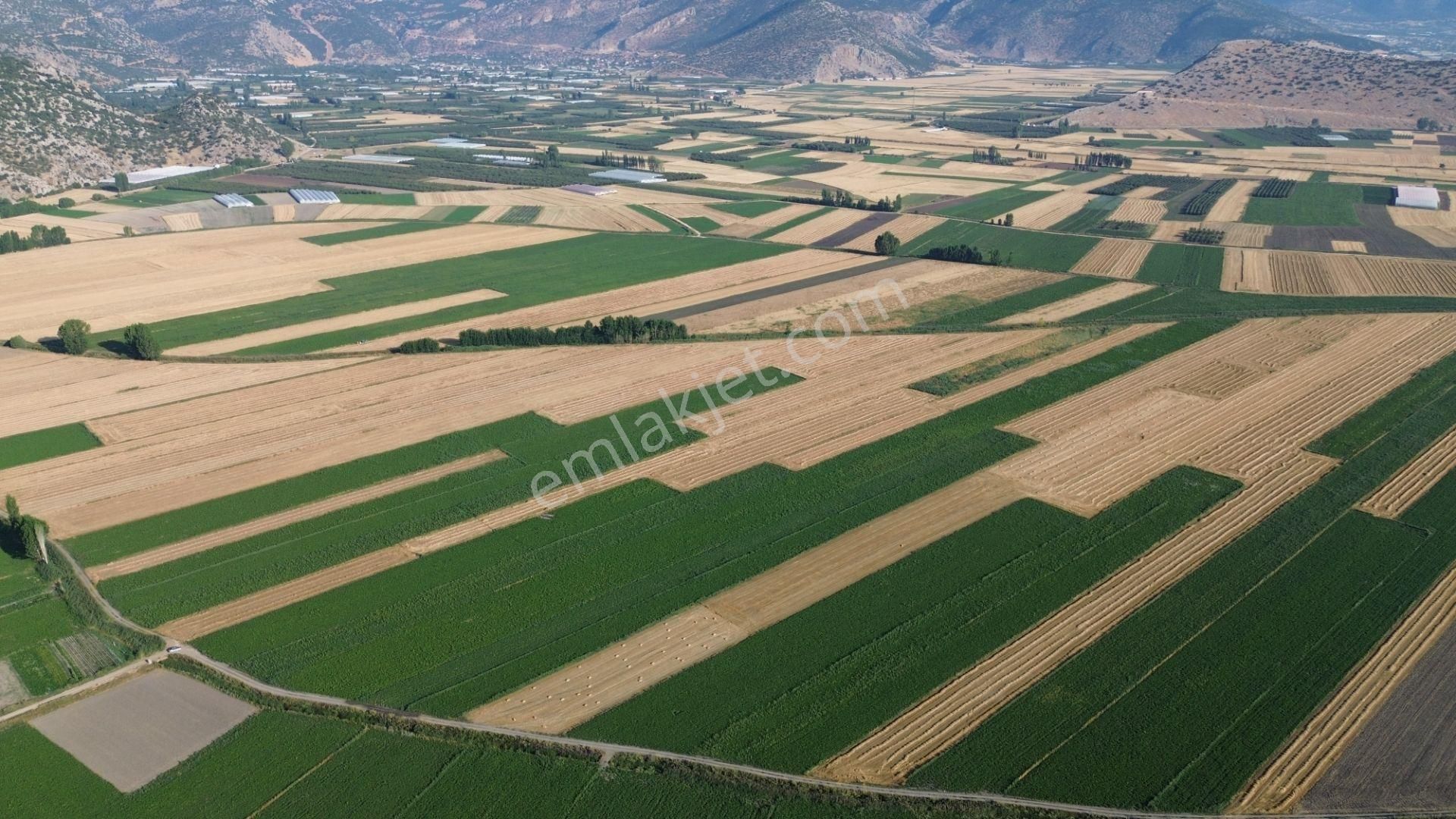 Vip Gayrimenkul'den Mursal Mah. Yol Cepheli 25.100m² Tarla - Görsel 10