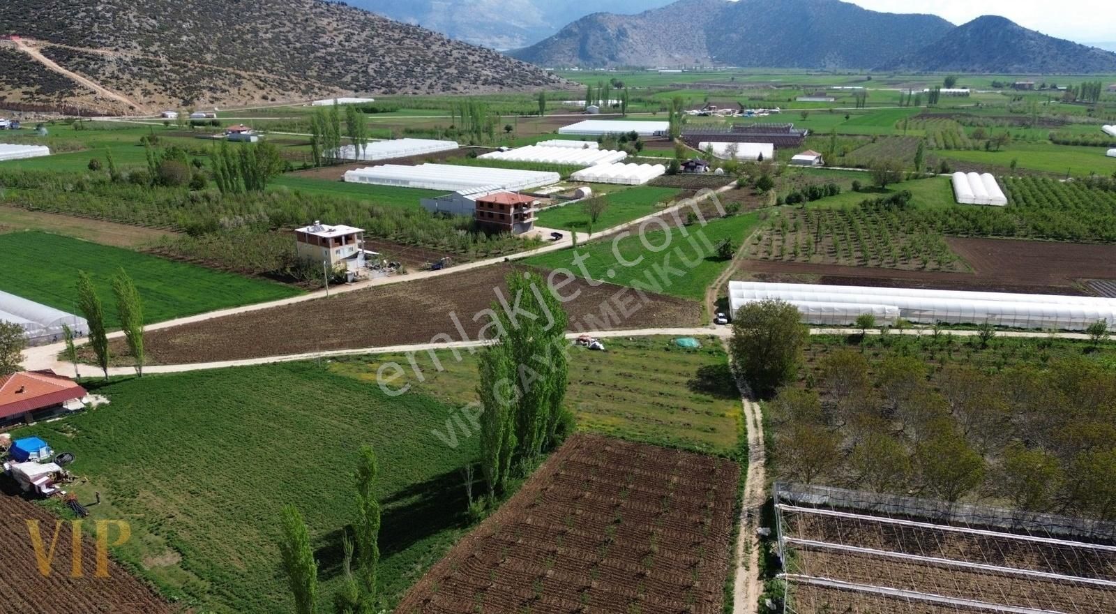 Vip Gayrimenkul'den Yuva Mah. 1.930m²kadastrol Yol Cepheli Arazi - Görsel 7