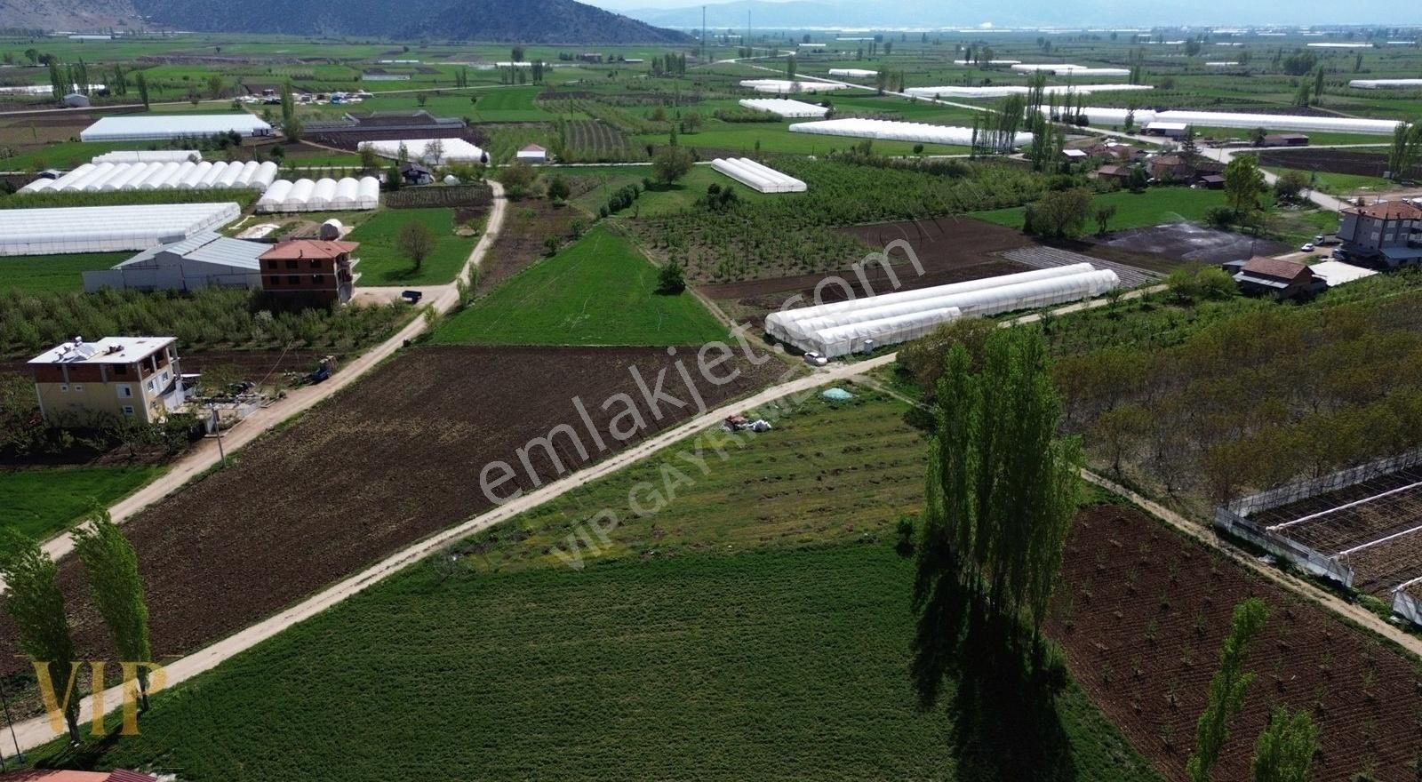 Vip Gayrimenkul'den Yuva Mah. 1.930m²kadastrol Yol Cepheli Arazi - Görsel 9