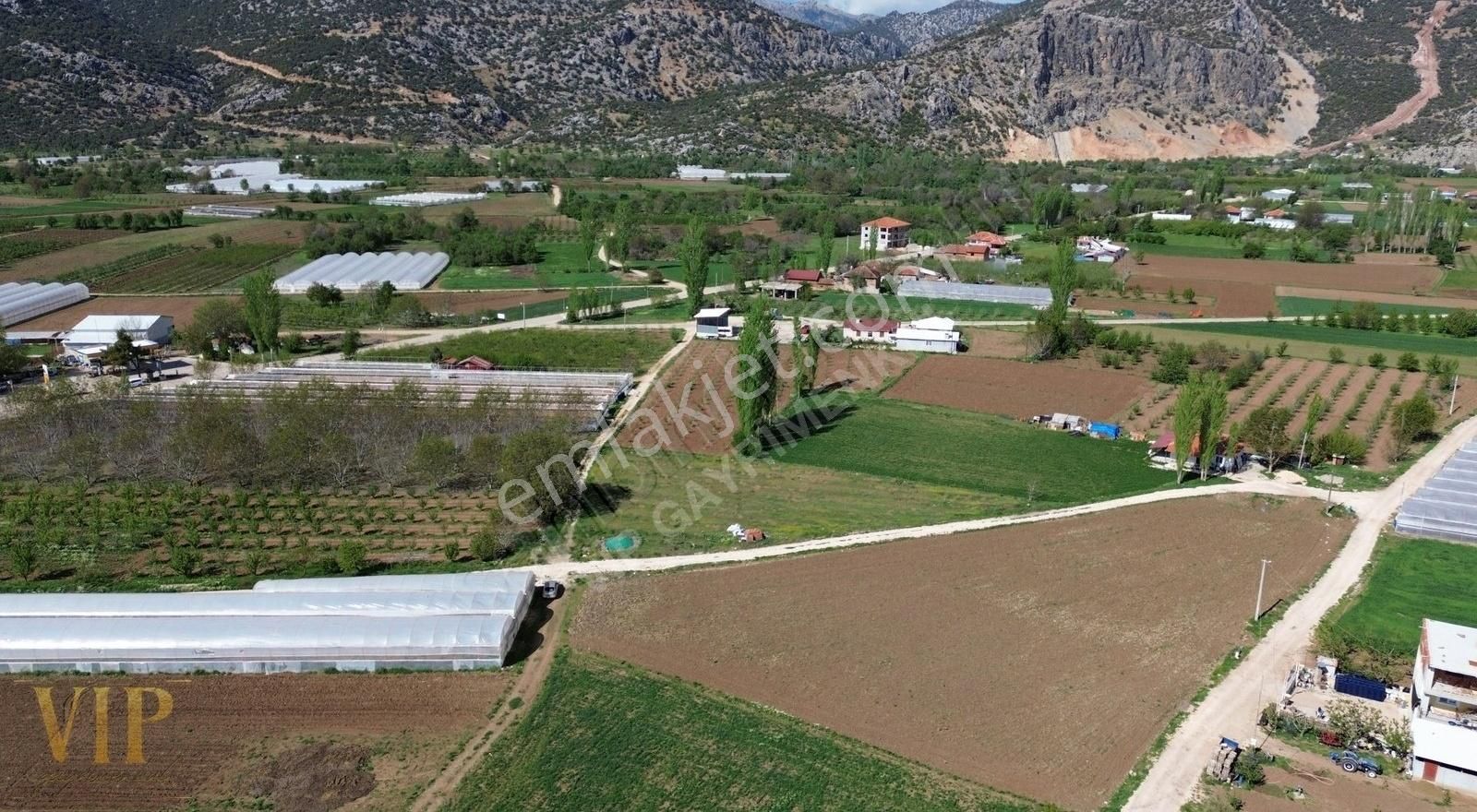 Vip Gayrimenkul'den Yuva Mah. 1.930m²kadastrol Yol Cepheli Arazi - Görsel 10