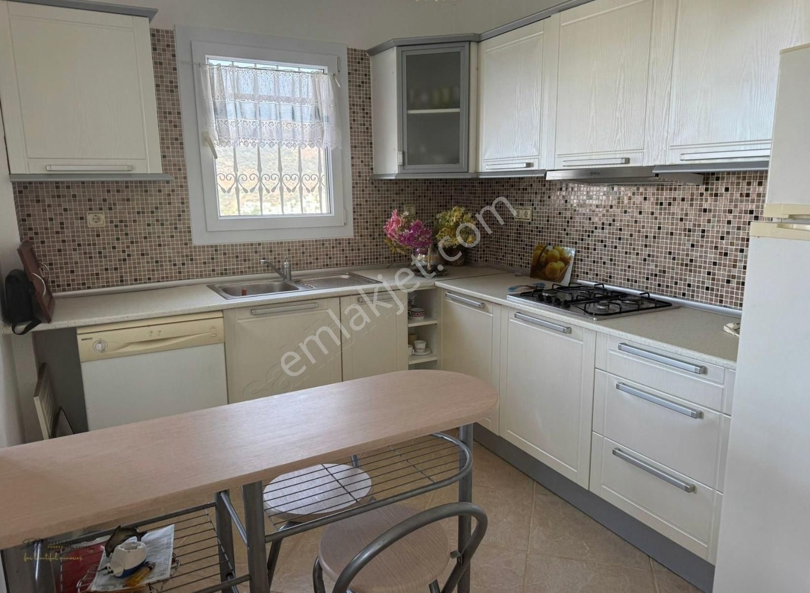 Deniz Manzaralı Müstakil Villa - Görsel 4