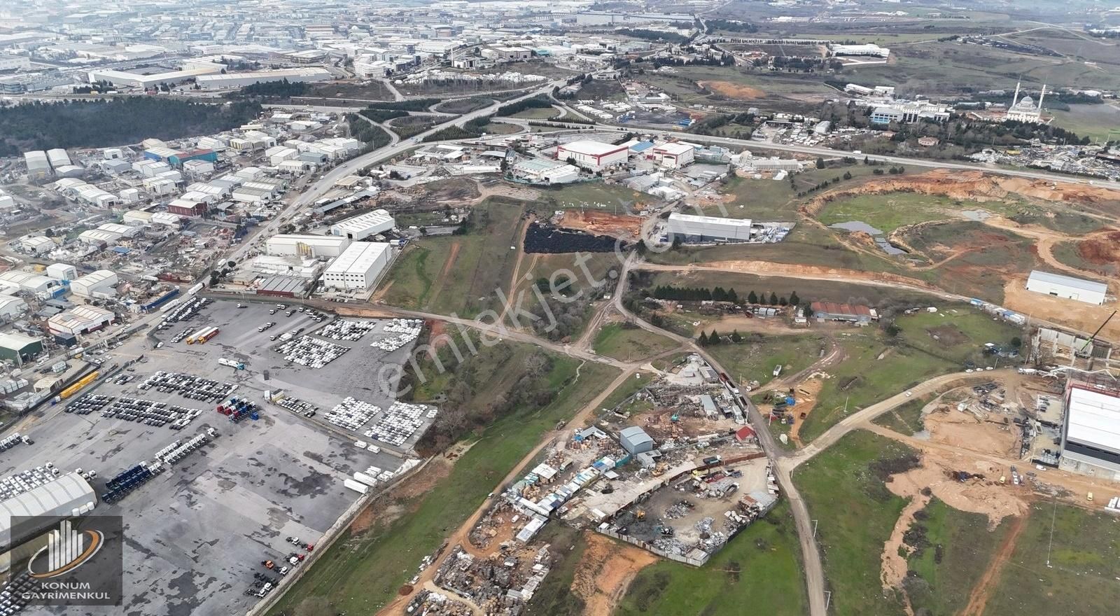 Gebze Mollafenaride Satılık 4300 M2 0,80 Depolama İmarlı Arsa - Görsel 2