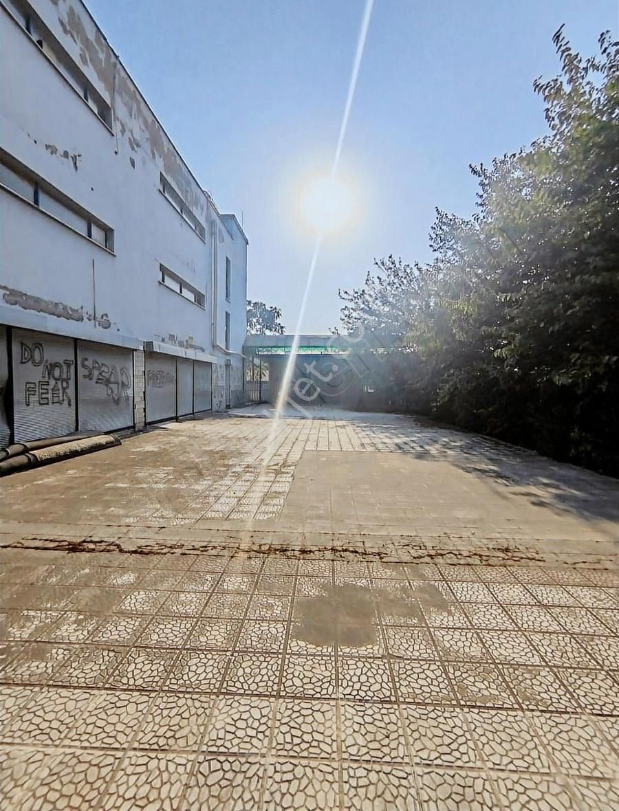 Gaziemir Merkezde Emsali Az Olan Depo Veya Fabrika - Görsel 30
