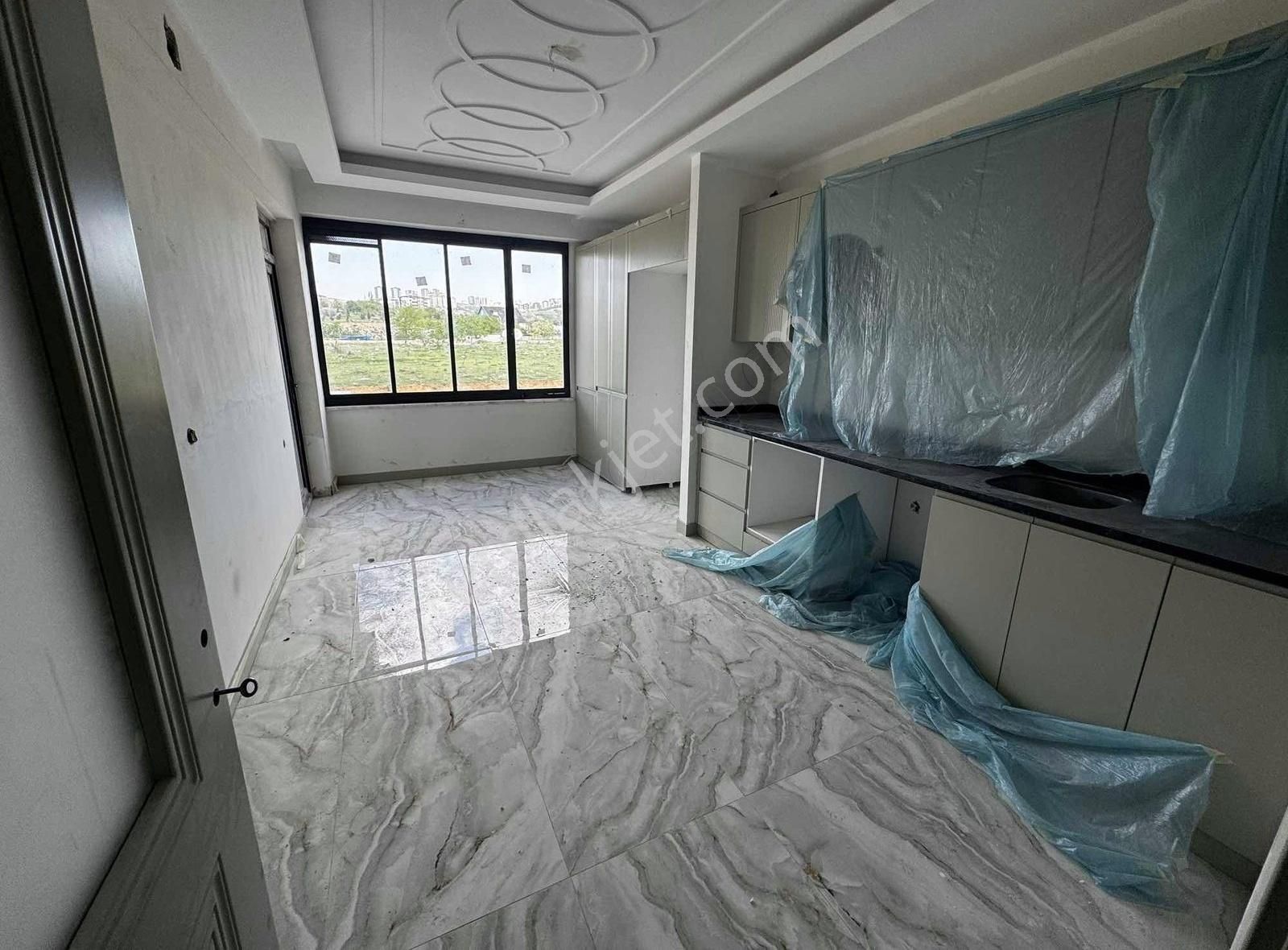 Beymahall Gyo Alpaslan Mh Satılık 2,5+1 Daire