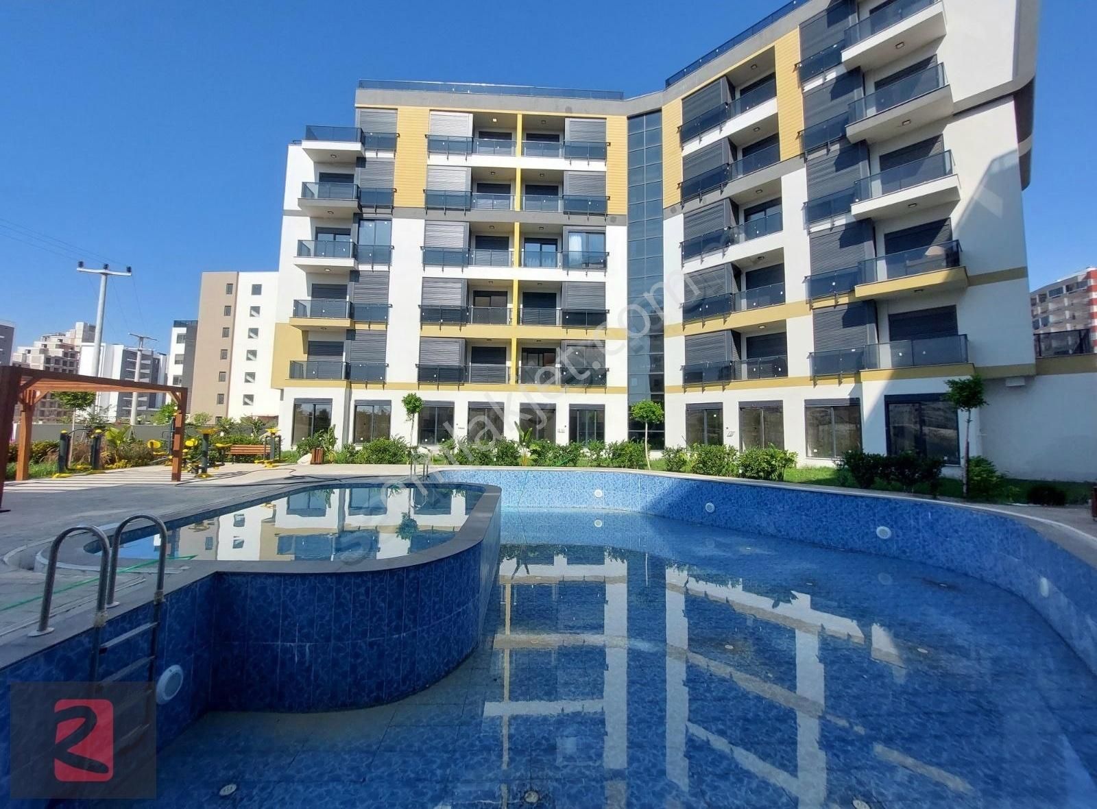 Xasa Lıfe Altıntaş İskanlı Havuzlu Sitede Arakat Satılık 1+1