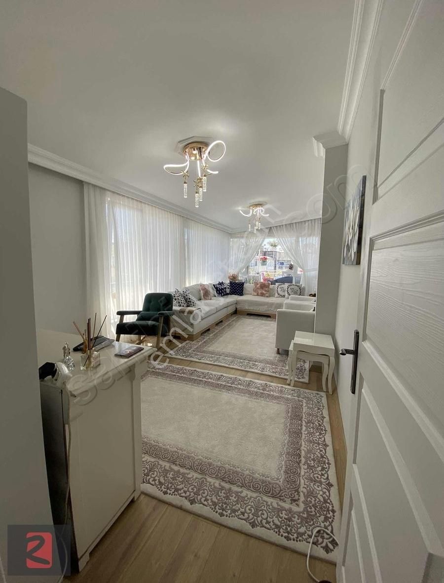 Teraslı Yaşam Işıklarda 3+1 Satılık Daire