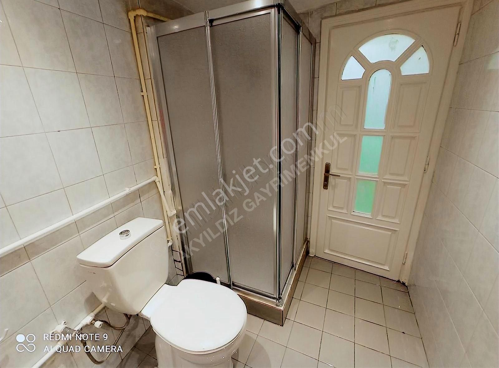 Cumhuriyet Caddesi Üzerinde 135 M2 2+1 Kiralık Ofis Daire.....