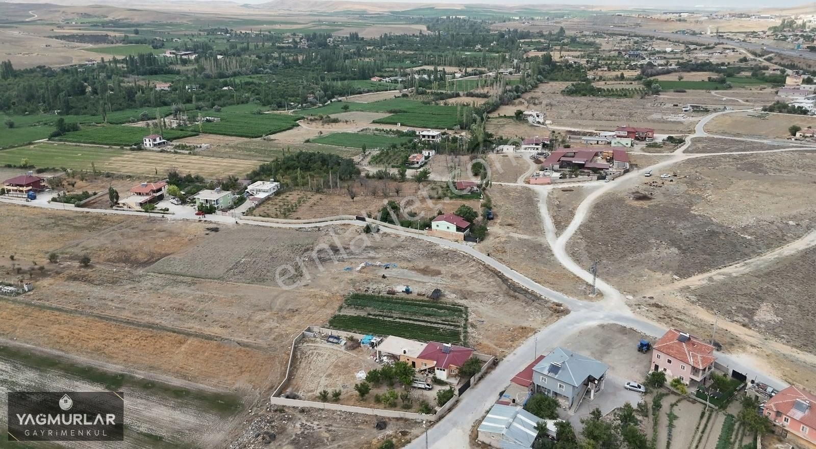 Yağmurlar'dan Aktaş Yeni 1480 M² Yol Üzeri Harika Satılık Arazi.