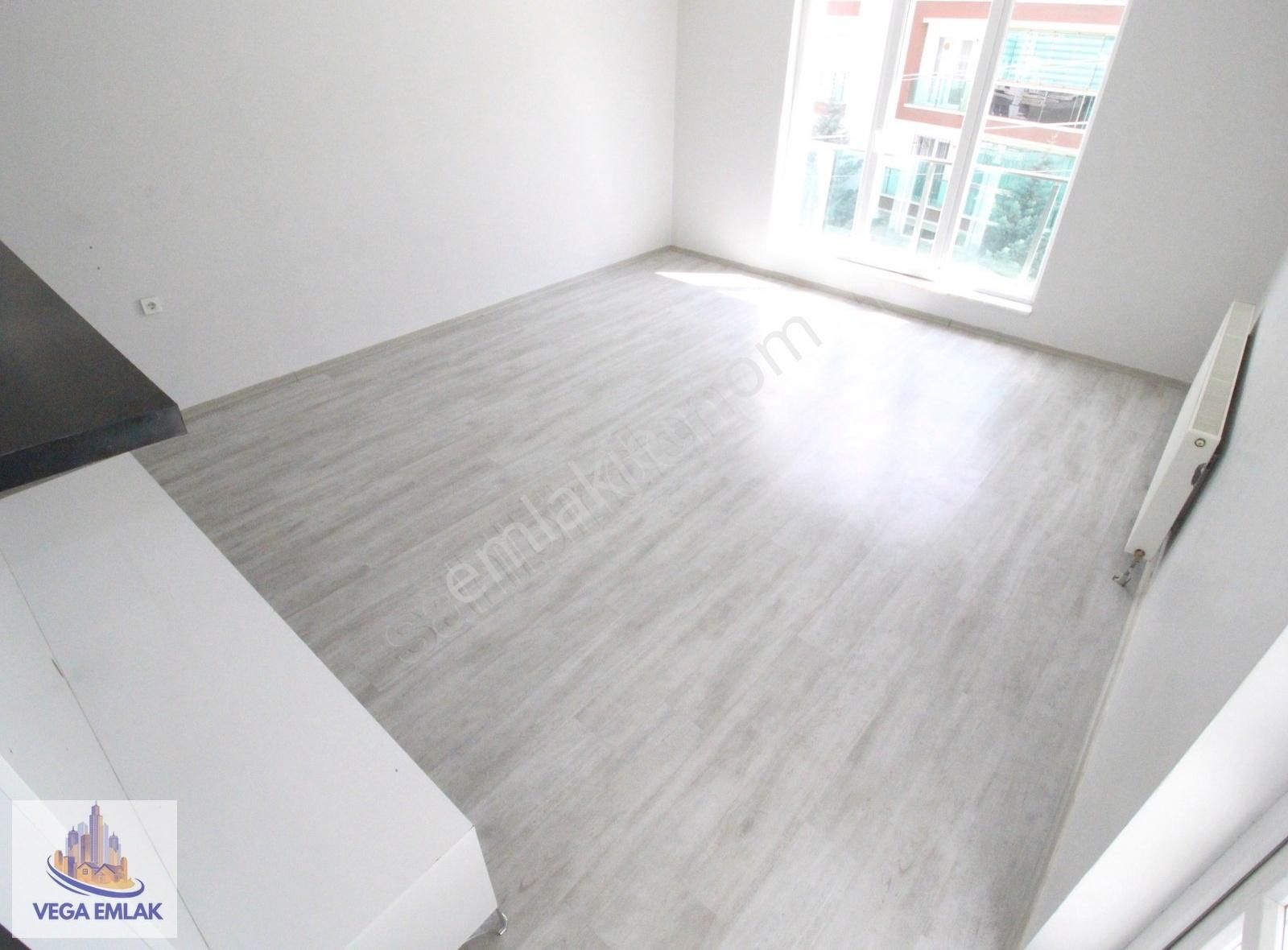 Vega Emlak'tan Fırsat Zafer Fırını Yakını Ara Kat Ön Cephe Daire - Görsel 19