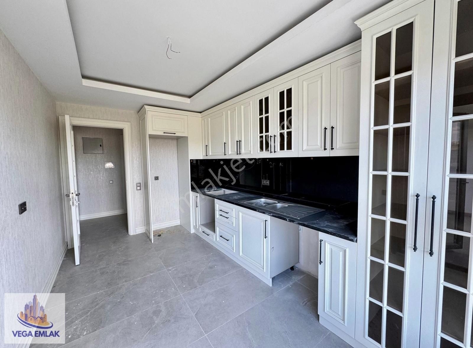 Vega Emlak'tan Protokol Yolu Yakını Full Yapı Lüks Site Dairesi - Görsel 32