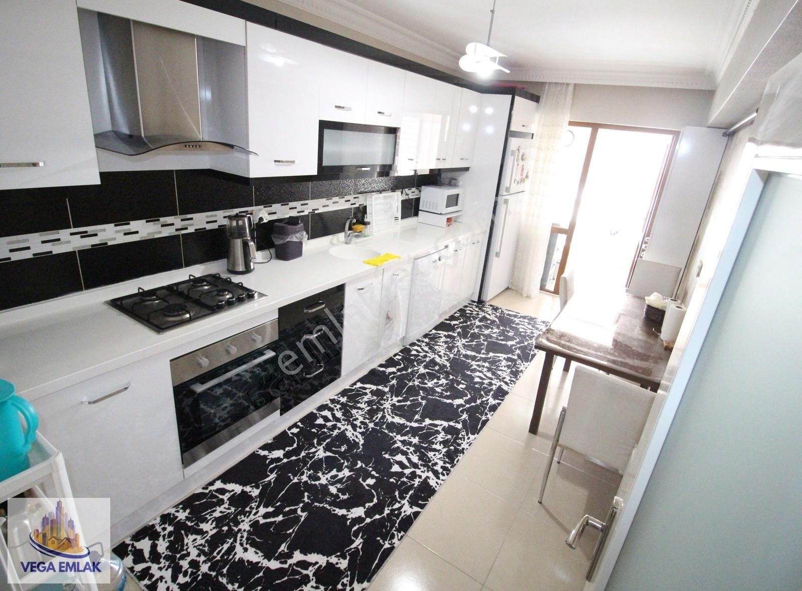 Vega Emlak'tan Yıldıztepe'nin En Güzel Sokağında Fırsat Daire - Görsel 26