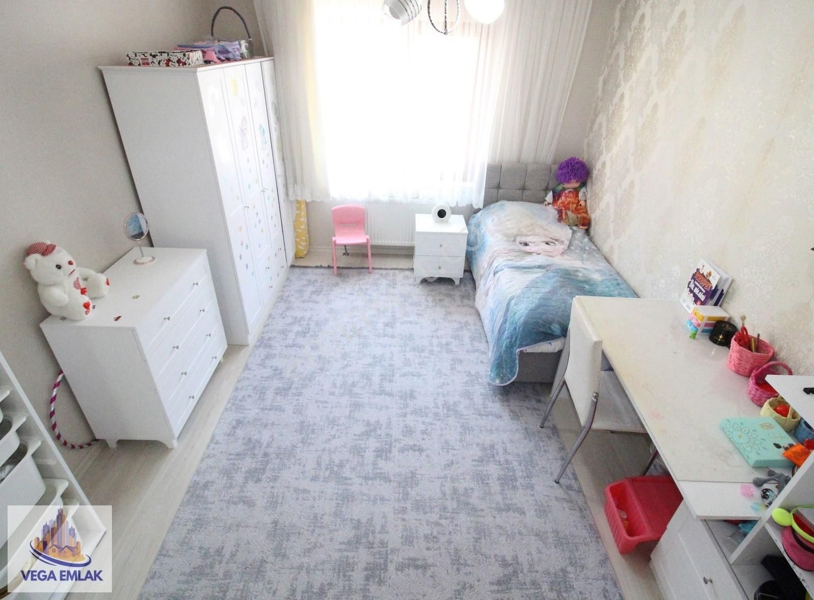 Vega Emlak'tan Yıldıztepe'nin En Güzel Sokağında Fırsat Daire - Görsel 15