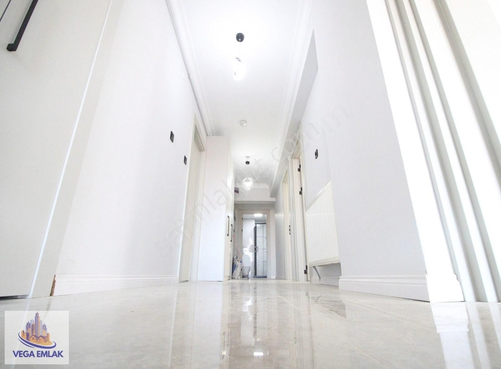 Vega Emlaktan Cadde Yanı Ova Market Yakını Full Yapılı 3+1 Daire - Görsel 23