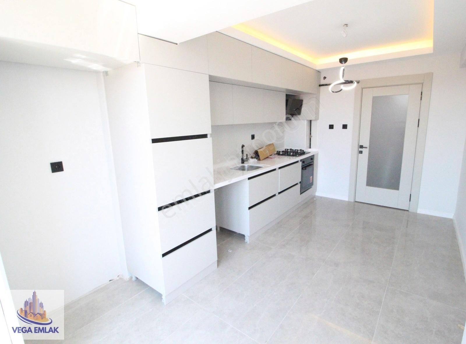 Vega Emlaktan Cadde Yanı Ova Market Yakını Full Yapılı 3+1 Daire - Görsel 21