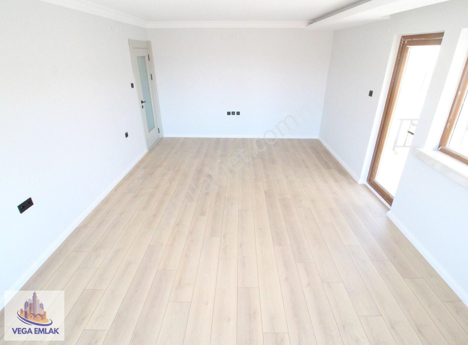 Vega Emlaktan Cadde Yanı Ova Market Yakını Full Yapılı 3+1 Daire - Görsel 32