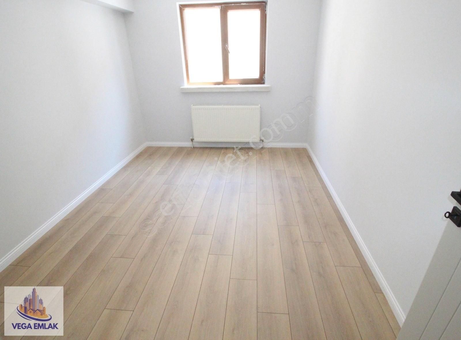 Vega Emlaktan Cadde Yanı Ova Market Yakını Full Yapılı 3+1 Daire - Görsel 25