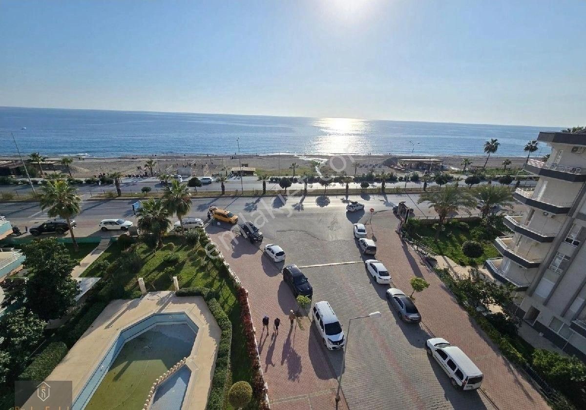 Alanya Mahmutlar Denize Sıfır Full Deniz Manzaralı 2+1 Satılık Daire