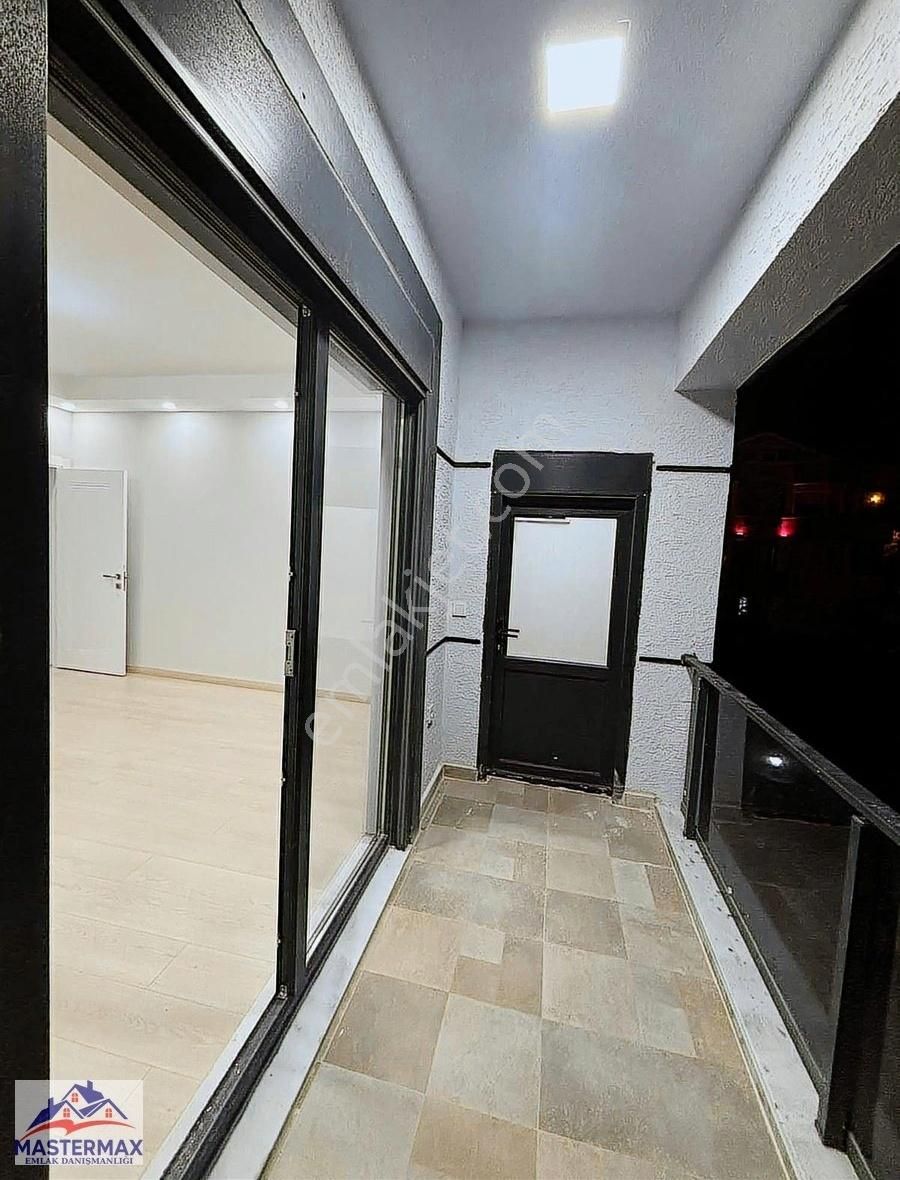 Gümüşyakanın Tam Merkezinde Emsalsiz Sıfır 170 M2 İskanlı Villa - Görsel 28