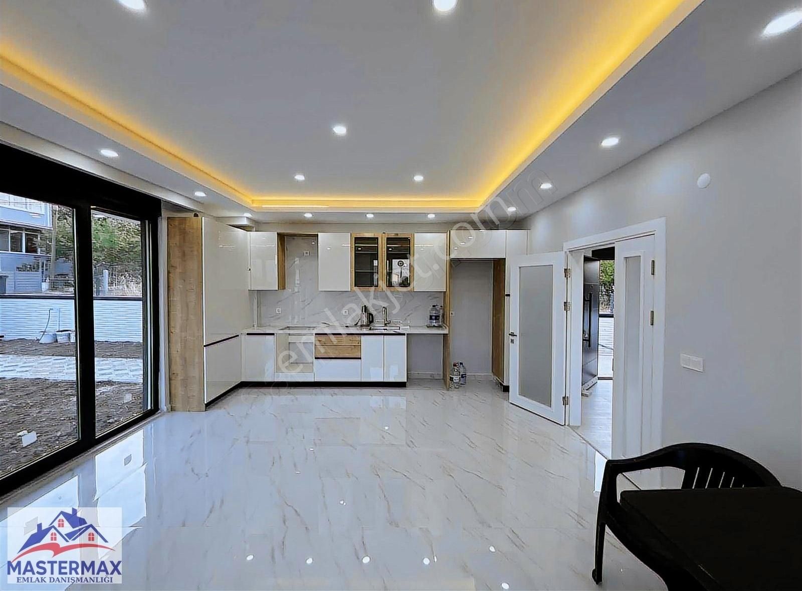 Gümüşyakanın Tam Merkezinde Emsalsiz Sıfır 170 M2 İskanlı Villa - Görsel 2