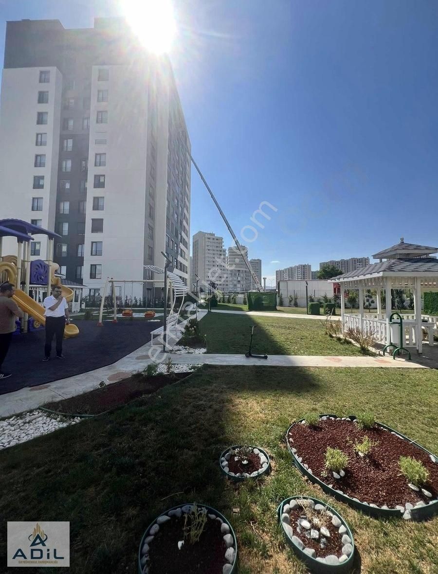 Lavinya Sitesin'de. 3+1 Geniş Site İçi - 2 Kat Sıfır Daire - Görsel 3