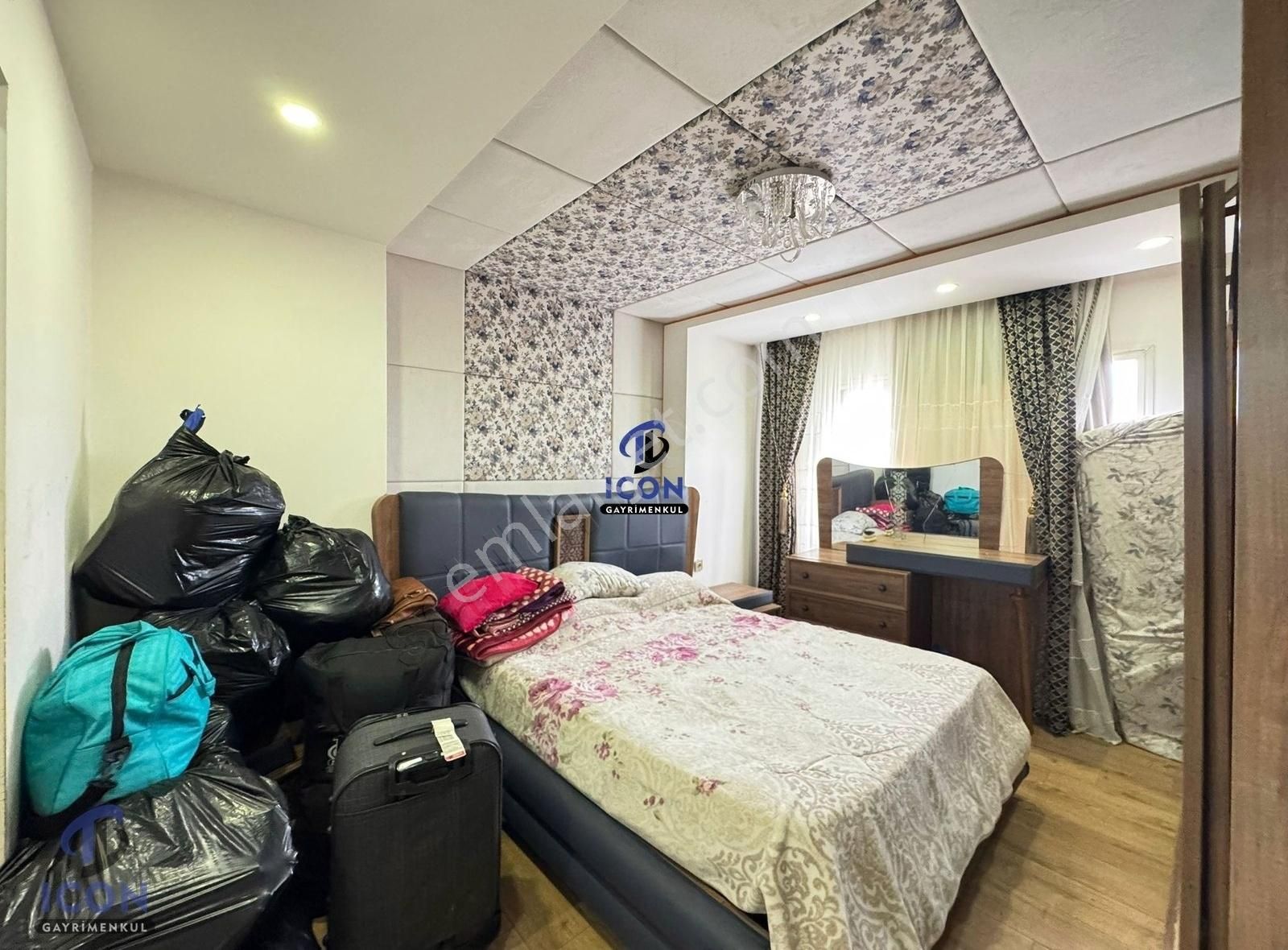 Icon'dan Akdeniz Mah'de Kızartma Mutfaklı Geniş Peyzajlı 4+1 - Görsel 2