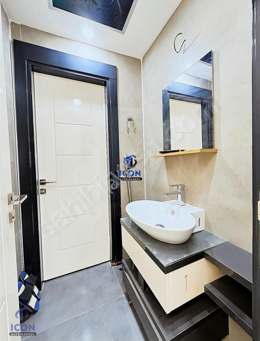 Icon'dan Akdeniz Mah'de Kızartma Mutfaklı Geniş Peyzajlı 4+1 - Görsel 12