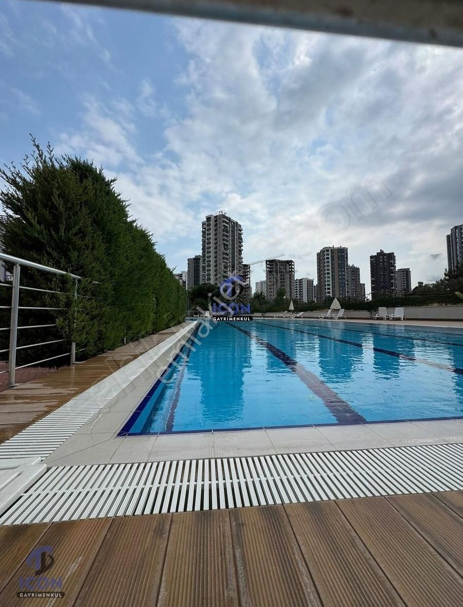 Icon'dan Akdeniz Mah'de Kızartma Mutfaklı Geniş Peyzajlı 4+1